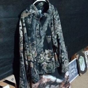 Men's Camo Pullover